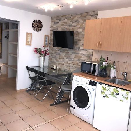 Lily Apartment Koper Exterior foto